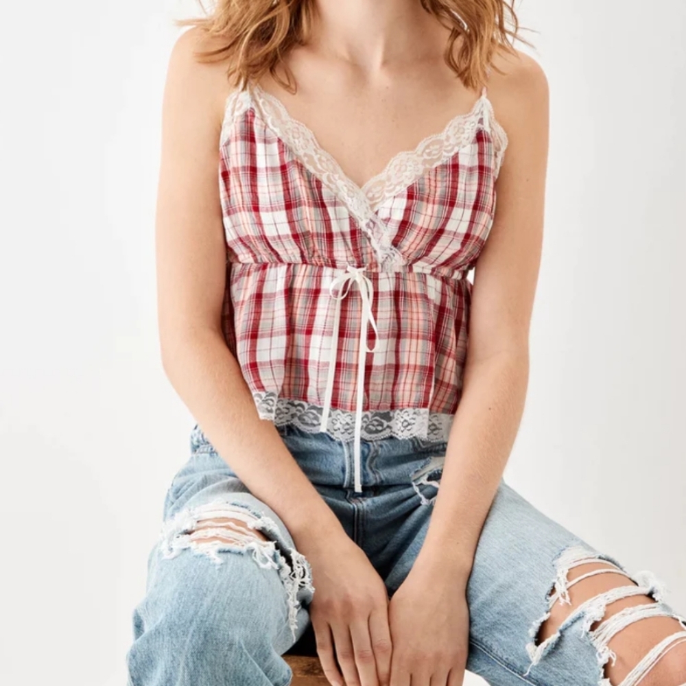 American Eagle Crimson Plaid Prettiest Lace Cropped Camisole Size Medium